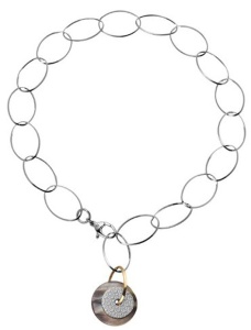 GC - Guess CWN90702 - Дамска висулка - Img 1
