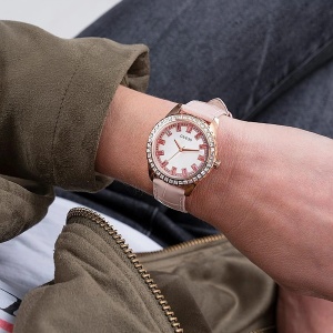 Guess Sparkling GW0032L2 - Дамски часовник - Img 5