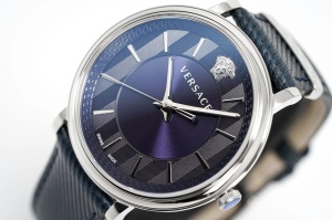 Versace V-Circle VE5A00120 - Унисекс часовник - Img 2