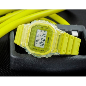 Casio G-Shock DW-5600GL-9ER - Мъжки часовник - Img 2