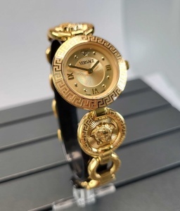 Versace VEWCA0524 - Women's Watch - Img 4