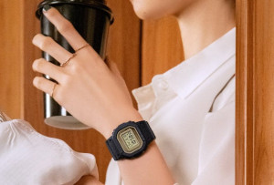 Casio G-Shock GMD-S5600-1ER Дамски часовник - Img 2