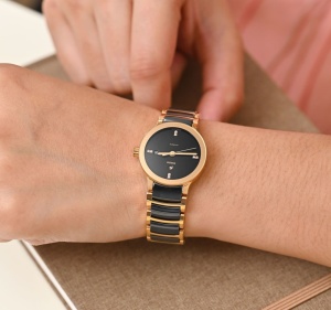 RADO Centrix Automatic R30183712 - Women's Watch - Img 6