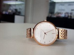 Armani Exchange AX5901 Women's Watch - Img 4