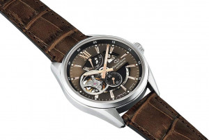 Мъжки часовник Orient Star RE-AV0006Y - Img 2