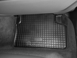 Set 5 covorase auto FORD MONDEO III din 2001 - 08.2007, cu covoras tunel median, Caroserie HATCHBACK - Img 6