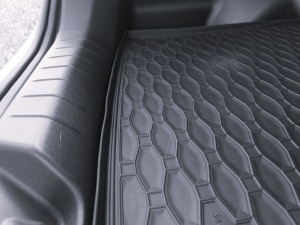 Tavita Portbagaj Forthing T5 Evo din 2020 - 2026, Caroserie Suv - Img 4