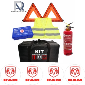 Kit Trusa siguranta rutiera auto, Omologat R.A.R, Valabilitate 5 ani, 1x Stingator cu manometru 1kg P1, 1x Trusa Medicala, 2x Triunghiuri,1x Geanta depozitare neagra, 4x Stickere auto Ram
