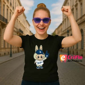 Tricou Labubu yankees albastru, Unisex Dama si Barbat | Copii, Culoare Negru - Img 3