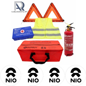 Kit Trusa siguranta rutiera auto, Omologat R.A.R, Valabilitate 5 ani, 1x Stingator cu manometru 1kg P1, 1x Trusa Medicala, 2x Triunghiuri,1x Geanta depozitare rosie, 4x Stickere auto Nio