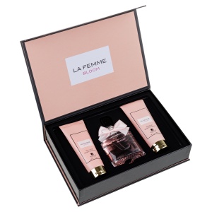 Cadou La Femme Bloom Apa de Parfum 100ml + Gel De Dus 100ml + Lotiune de corp 100ml, Riiffs Parfum arabesc - Img 2
