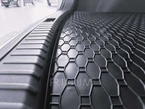Tavita Portbagaj Seat Ateca din 09.2016 - 2026 4X2 Portbagaj Superior, Caroserie Suv - Img 4