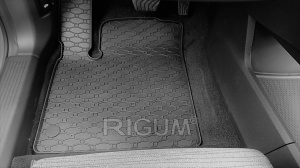 Set 5 covorase auto DACIA LOGAN MCV LOGAN I MCV din 01.2007 - 08.2013, cu covoras tunel median, Caroserie COMBI 5 LOCURI - Img 4