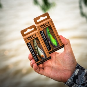 Cicada Zeck Blade Shaker Holo Perch - Img 4
