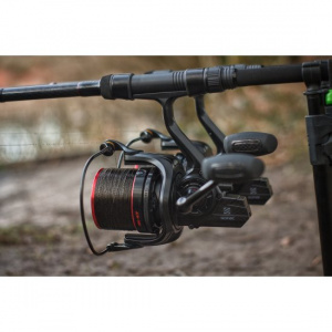 Mulineta Sonik SK-47 Carbon 7000 FD