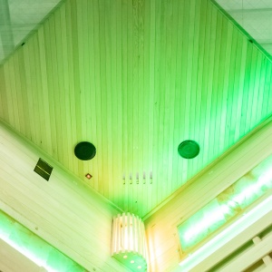 Sauna finlandeza cu temperatura inalta si soba Harvia 6kW pentru 4-5 persoane Lark 150 x 150 cm - Img 13