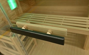 Sauna uscata finlandeza cu soba 6kW si cromoterapie pentru 3 persoane TS3 Black 150 x 140 x 190 cm - Img 9