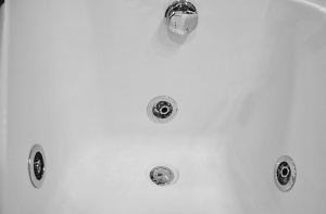 Cada de baie dreptunghiulara cu hidromasaj si SPA, alba, 150 x 80 x 65 cm - Img 13