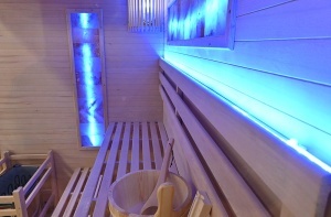 Sauna finlandeza cu temperatura inalta si soba Harvia 8kW pentru 4 persoane EP4S stanga 180 x 160 cm - Img 10