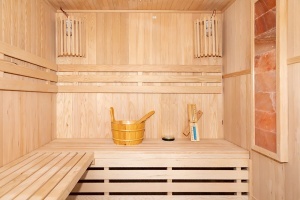 Sauna uscata finlandeza pentru 3 persoane cu soba Harvia 4.5 kW si piatra sarata EA3S XL 150 x 150 x 200 cm - Img 10