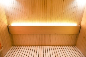 Saună uscată MO-EA4S LUX cu soba Harvia de 8 kW, piatră de sare și izolație de perete 180 x 180 x 200 cm - Img 18