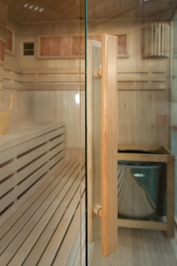 Sauna uscata MO-EA4S cu aragaz HARVIA 6 kW, piatra de sare si izolatie de perete 180x160x200 cm - Img 14