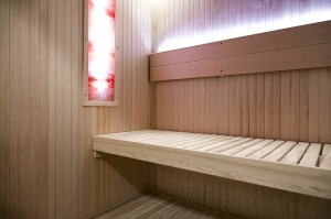 Saună uscată MO-EA4S LUX cu soba Harvia de 8 kW, piatră de sare și izolație de perete 180 x 180 x 200 cm - Img 22