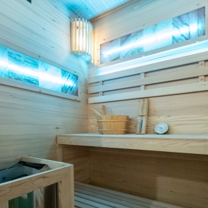 Sauna finlandeza cu temperatura inalta si soba Harvia 3.5kW pentru 1-2 persoane Lark 120 x 120 cm - Img 17
