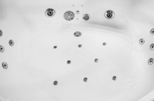 Cada de baie pe colt cu hidromasaj si SPA alba 150 x 150 x 61 cm - Img 11