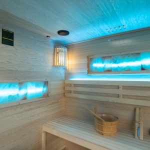 Sauna finlandeza cu temperatura inalta Harvia 6kW, 180 x 156 cm pentru 4-5 persoane - Img 19