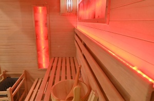 Sauna finlandeza cu temperatura inalta si soba Harvia 8kW pentru 4 persoane EP4S stanga 180 x 160 cm - Img 9