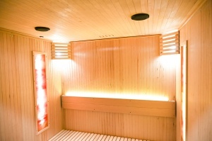 Saună uscată MO-EA4S LUX cu soba Harvia de 8 kW, piatră de sare și izolație de perete 180 x 180 x 200 cm - Img 13