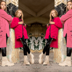 Compleu Fete Hanorac Roz + Pantalon Piele