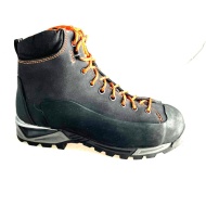 Scarpone antinfortunistico con Membrana e suola Vibram semiramponabile Stelvio