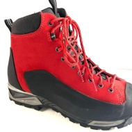 Scarpone antinfortunistico con Membrana e suola Vibram semiramponabile Stelvio