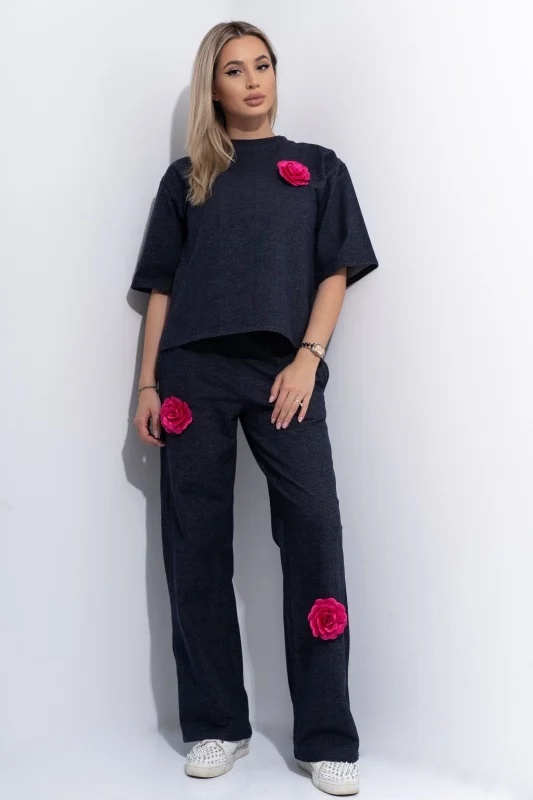 Trening CUSTOM Jeans Oversize WKND Flowers cu 3 trandafiri fucsia