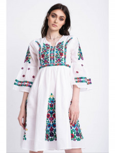 Rochie tip ie traditionala din bumbac alb cu model brodat multicolor - Img 2