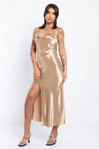 Rochie dama din satin bej cu crapatura Assos mm - Img 4
