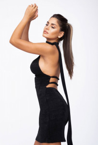 Rochie neagra mini cu guler tip esarfa pentru dama - Img 2