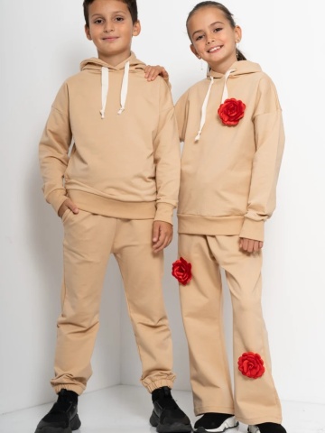 Trening Copii COZY CUSTOM Bej Oversize WKND cu 3 trandafiri rosii-evazat