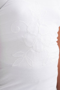 Tricou alb cu maneca scurta si imprimeu floare pentru fete - Img 2