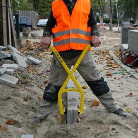 Cleste pentru transportat borduri ORIT KSH-R, lamele cauciuc, 30-22 cm - Img 2