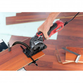 SKIL 5360 GA Fierastrau compact pentru materiale diverse, 600W, cu accesorii si geanta de transport