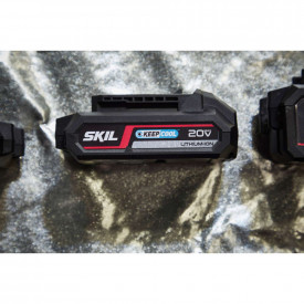 Set incarcator si acumulator SKIL BC1E3110AA, 20V Max“ (18 V) 2,5 Ah „Keep Cool“ Li-Ion - Img 5