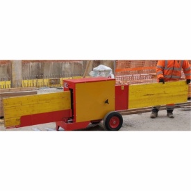 Mașină de Curățat Panouri Cofraj La Paolina - 0,75 kW, 230V, Performanță Superioară