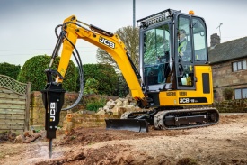 Mini excavator JCB 19C-1 PC Greutate operațională 1943 Kg - Img 2