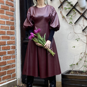 ROCHIE NOVEMBER RAIN - Img 2