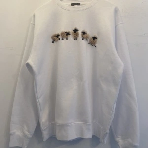 Tricou cu oițe - Img 4