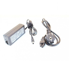Incarcator Original Toshiba 15v 3a 45W - Img 1