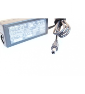 Incarcator Original Toshiba 15v 3a 45W - Img 3